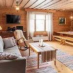 Napapiirin Jaervilomat * Luukonniemi