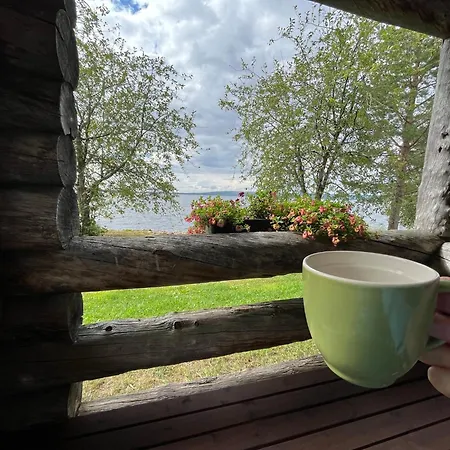 Napapiirin Jaervilomat Resort