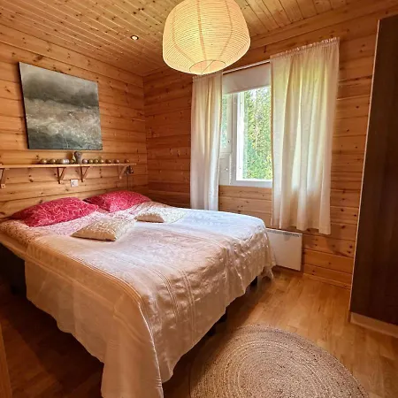 Napapiirin Jaervilomat Luukonniemi