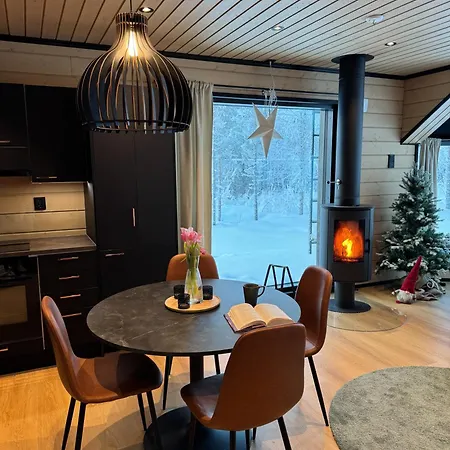 منتجع Napapiirin Jaervilomat Luukonniemi
