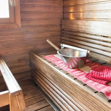 Napapiirin Jaervilomat Resort *