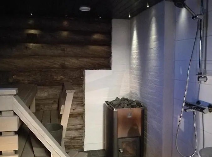 ナパピーリン ヤルヴィロマット * Luukonniemi