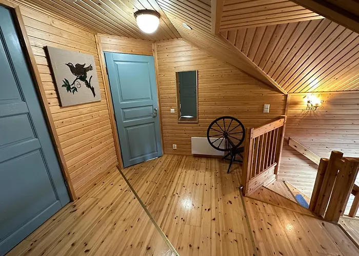 ナパピーリン ヤルヴィロマット * Luukonniemi